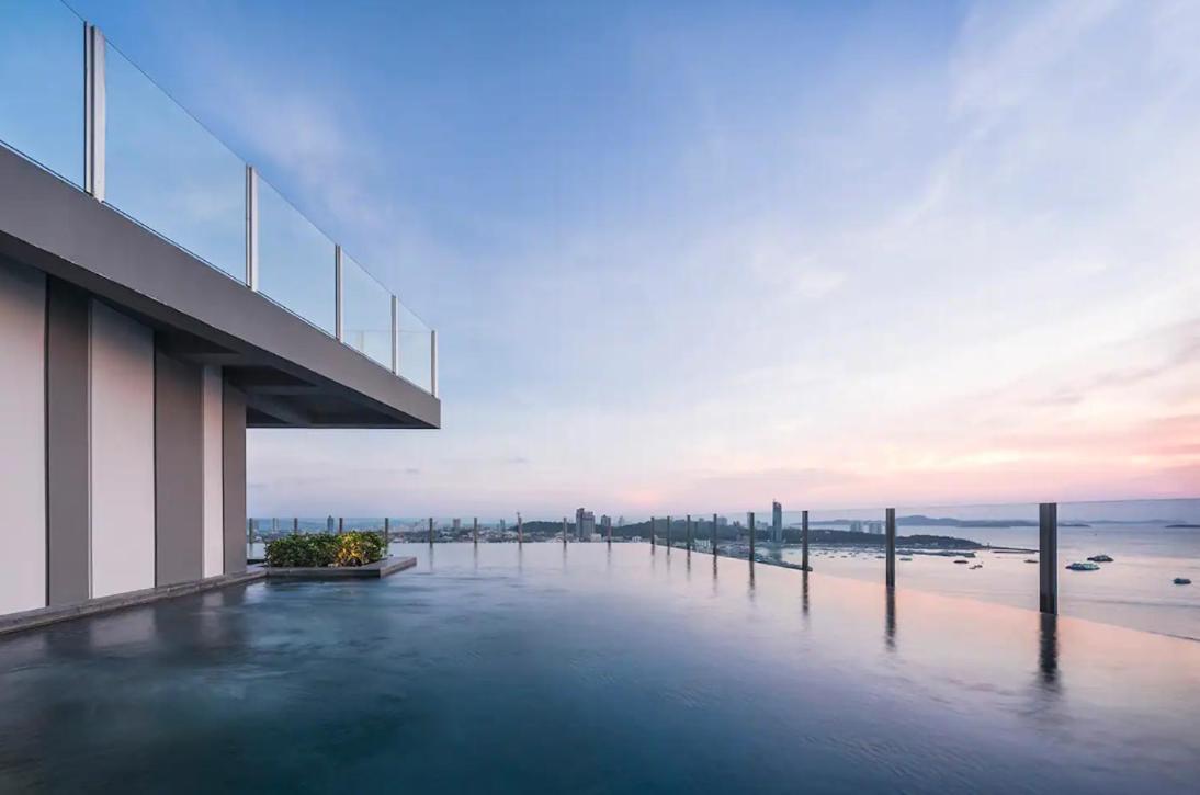 Central Pattaya - Sea View Large Balcony Condo With Infinity Pool Luaran gambar