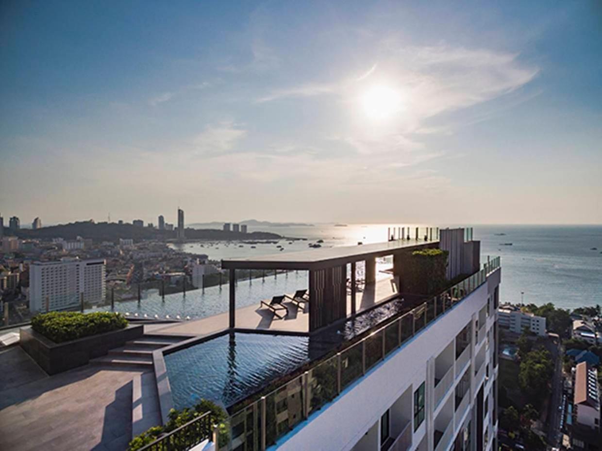 Central Pattaya - Sea View Large Balcony Condo With Infinity Pool Luaran gambar