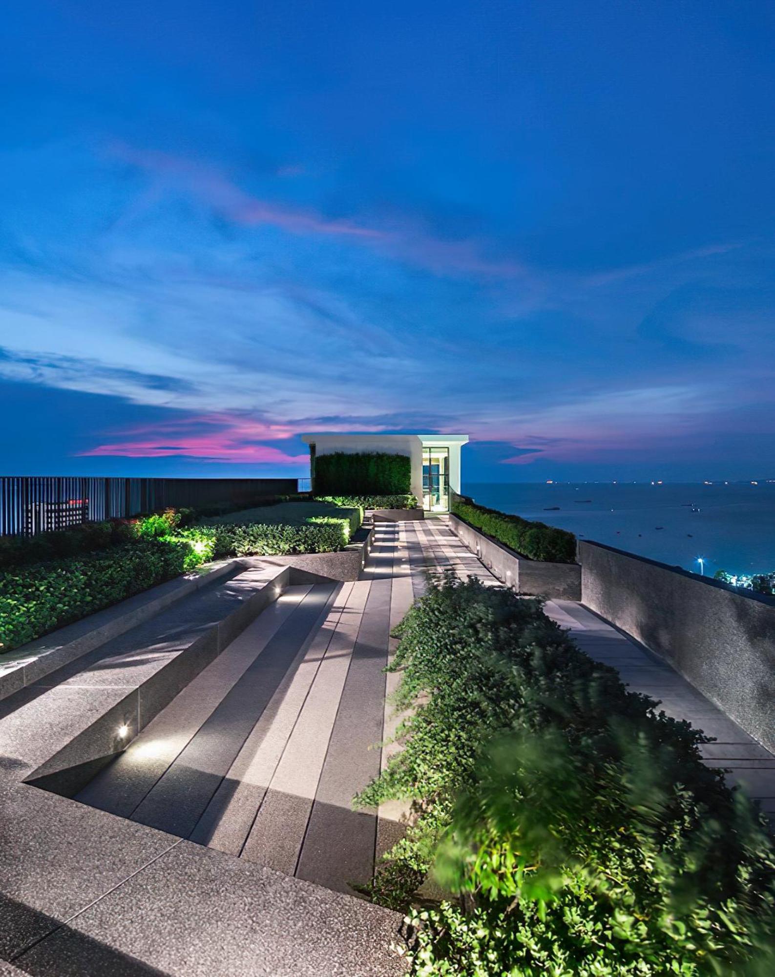 Central Pattaya - Sea View Large Balcony Condo With Infinity Pool Luaran gambar