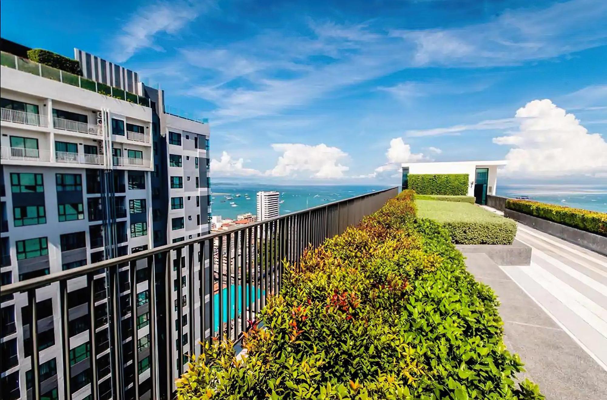 Central Pattaya - Sea View Large Balcony Condo With Infinity Pool Luaran gambar